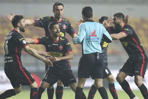 خلاصه بازی فولاد - پرسپولیس