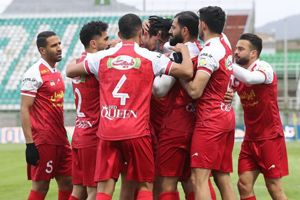 خلاصه بازی ذوب آهن - پرسپولیس